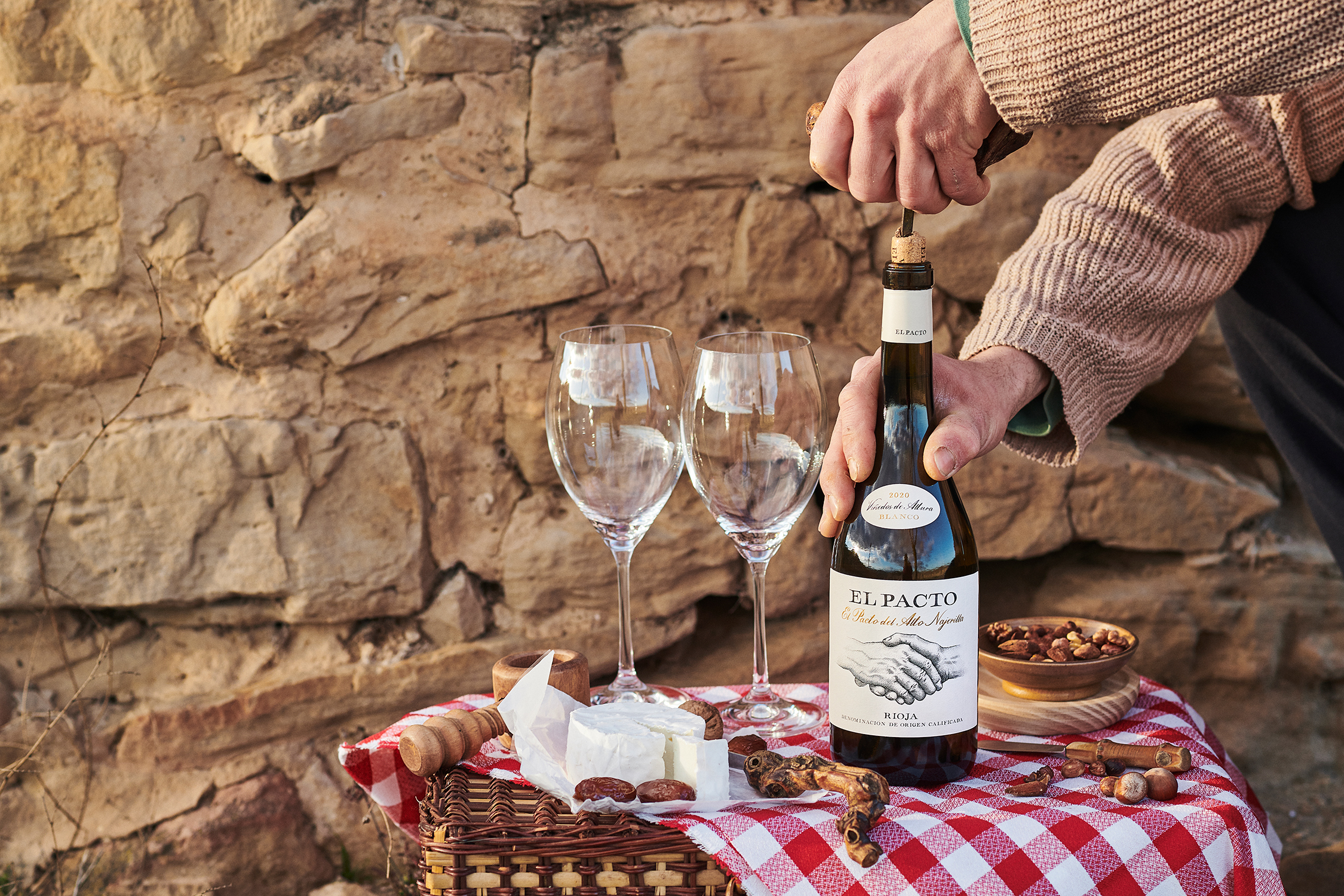 Vinos blancos de Rioja, la gran revolución de la tierra con nombre de vino